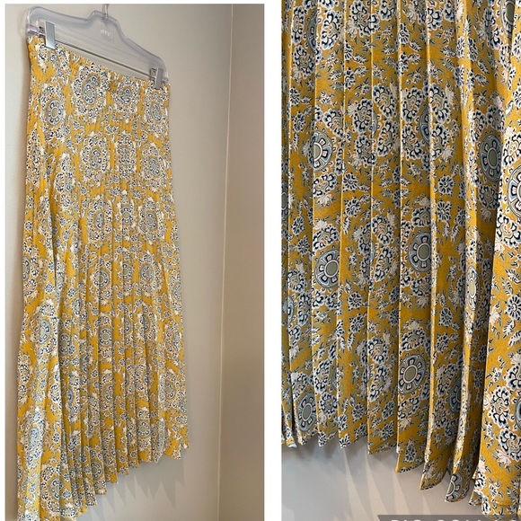 BAROQUE Print Fully Pleated Maxi Length Skirt - M - Picture 2 of 11